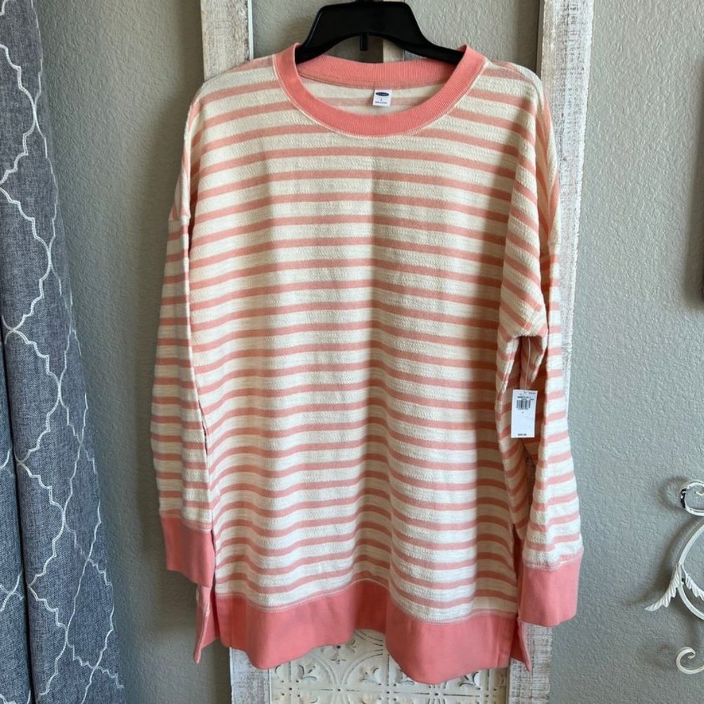 Lg New (NWT) Old Navy Women's Lightweight Textured Sweatshirt: Women's Large